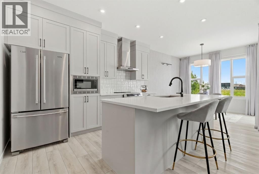 54 Belmont Manor SW — photo 3