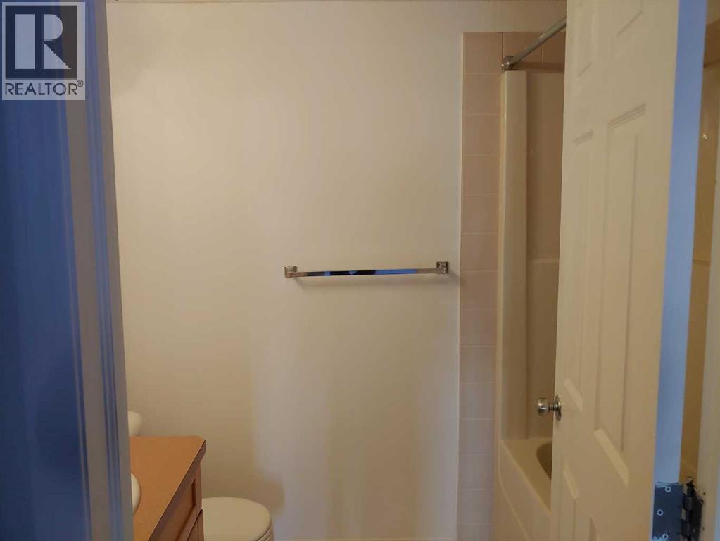 2201, 70 Panamount Drive NW — photo 8