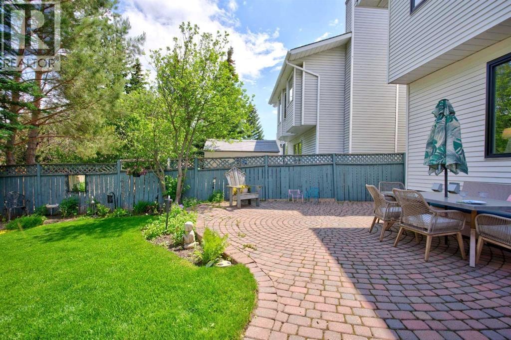 76 Edgepark Road NW — photo 3