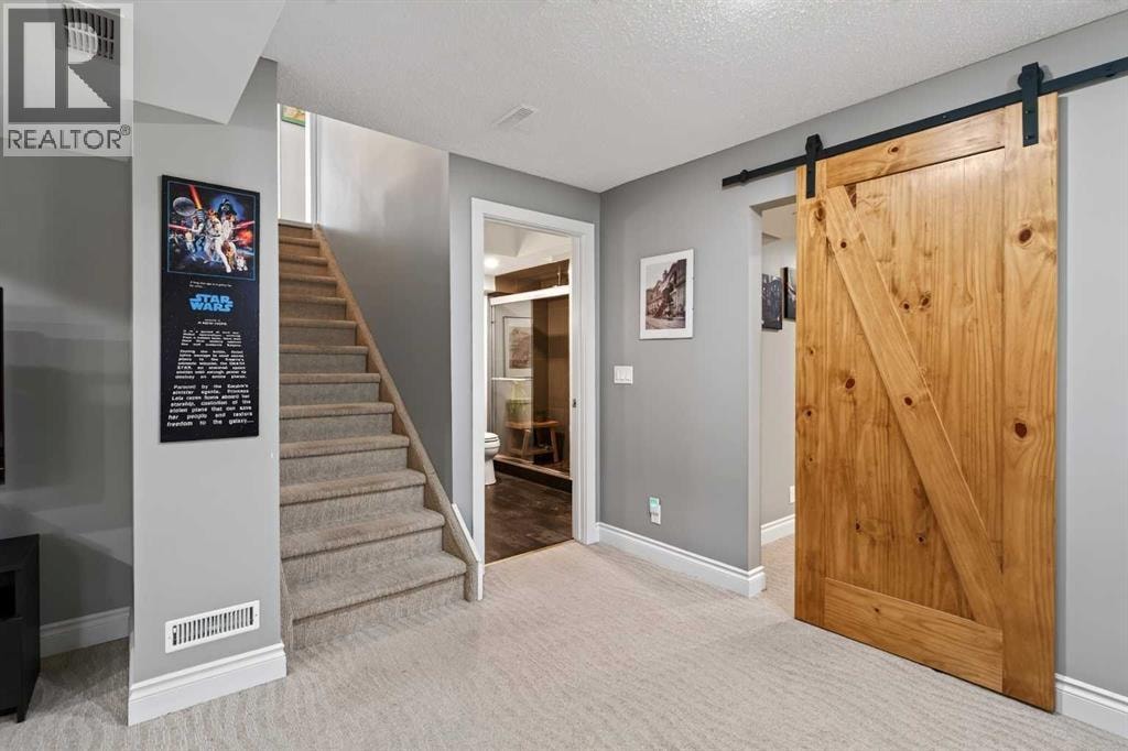 76 Edgepark Road NW — photo 38
