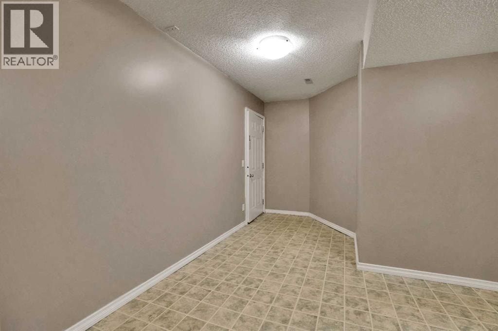 120 Country Village Cape NE — photo 38