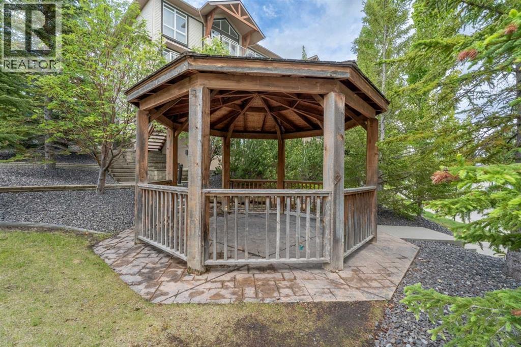 4, 153 Rockyledge View NW — photo 26
