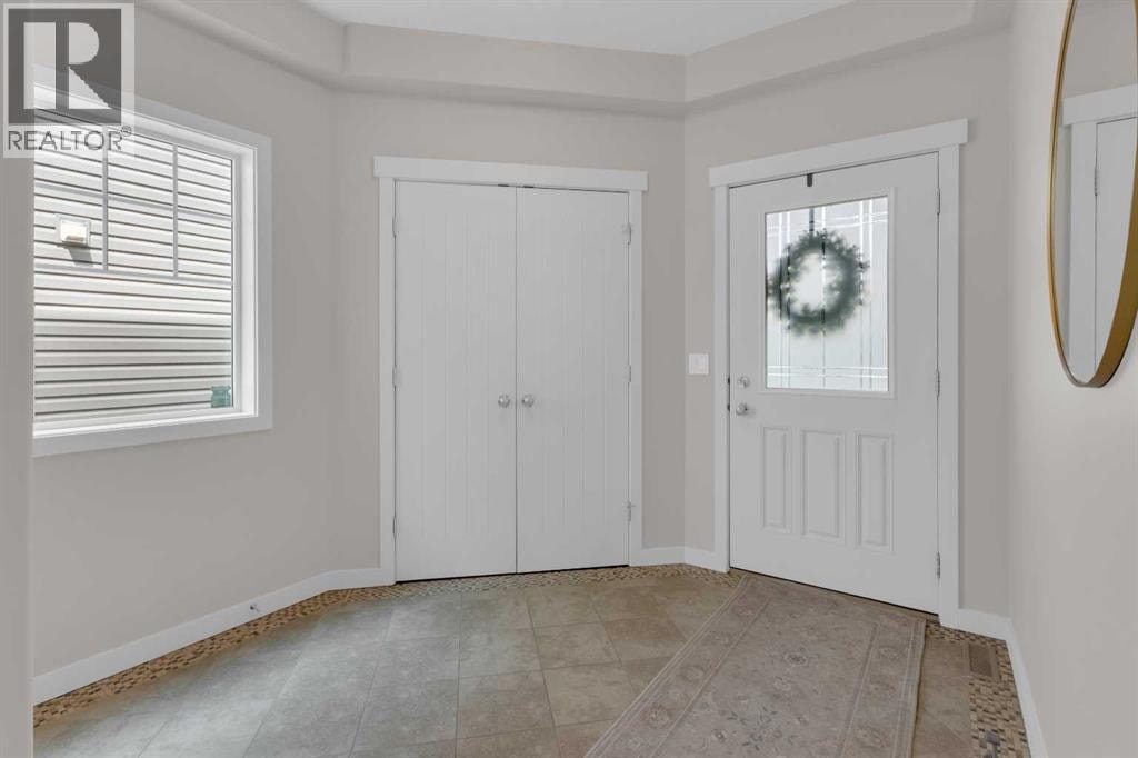 1373 Ravenswood Drive SE — photo 3