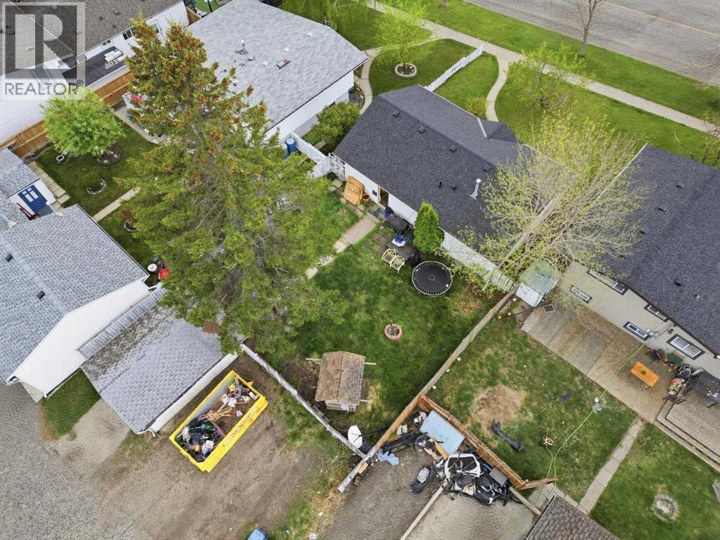 9032 Fairmount Drive SE — photo 11