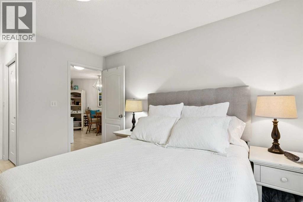 412, 30 Sierra Morena Mews SW — photo 14