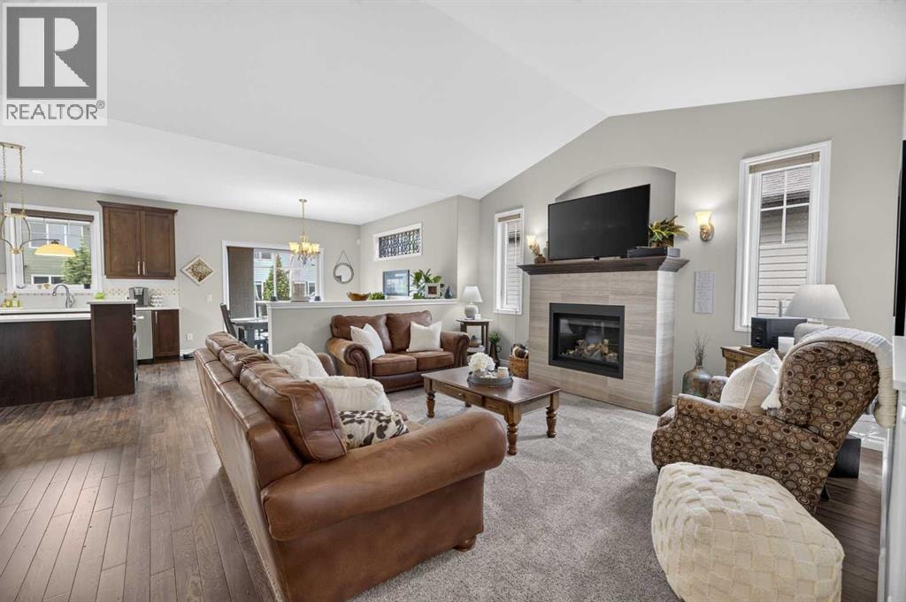 758 Stonehaven Drive — photo 4