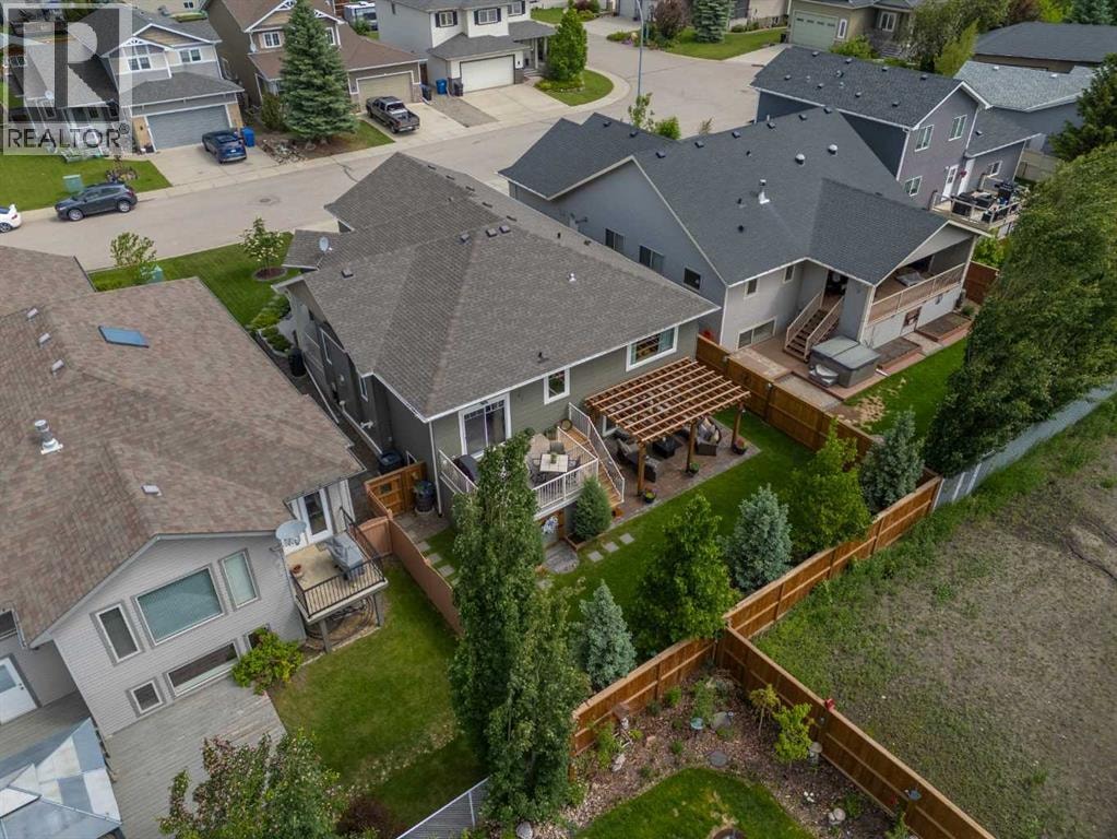 758 Stonehaven Drive — photo 35
