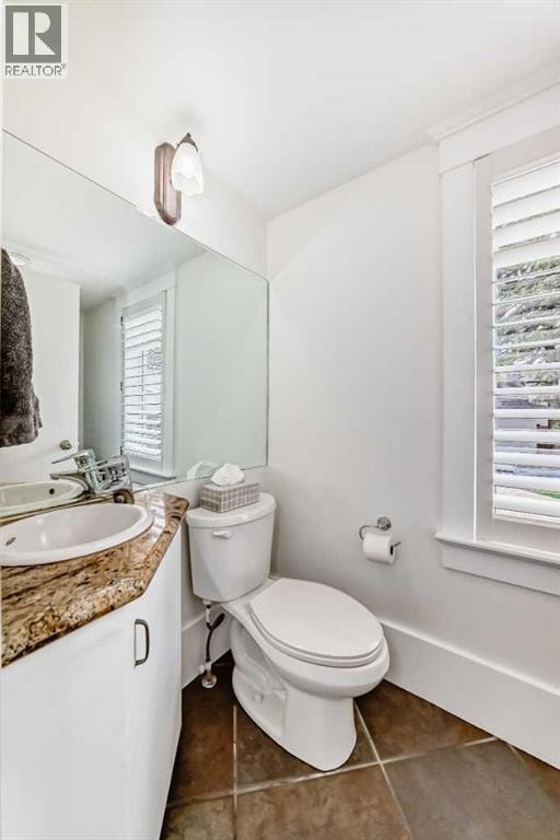 4112 8 Street SW — photo 23