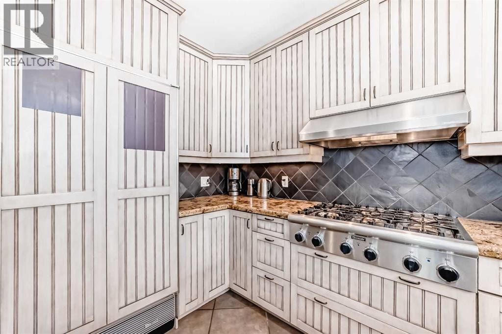 4112 8 Street SW — photo 20
