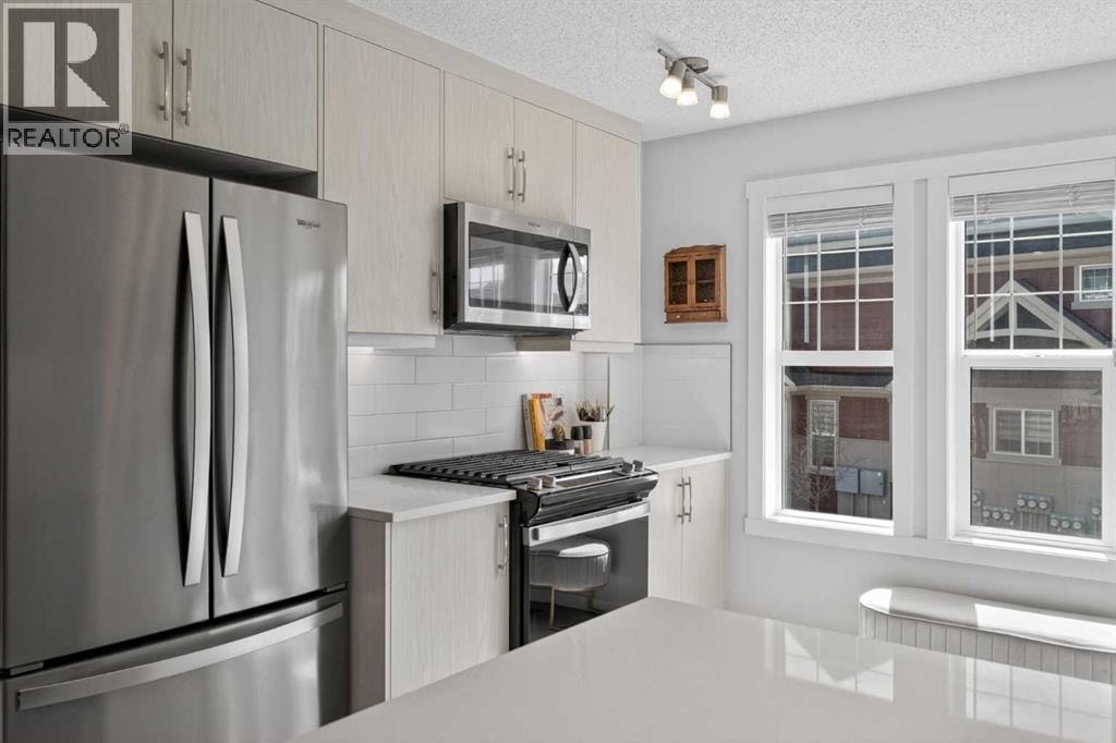 228 Cranbrook Square SE — photo 10