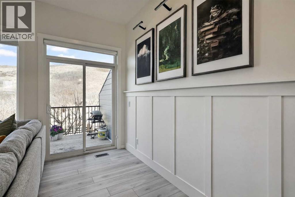 228 Cranbrook Square SE — photo 4