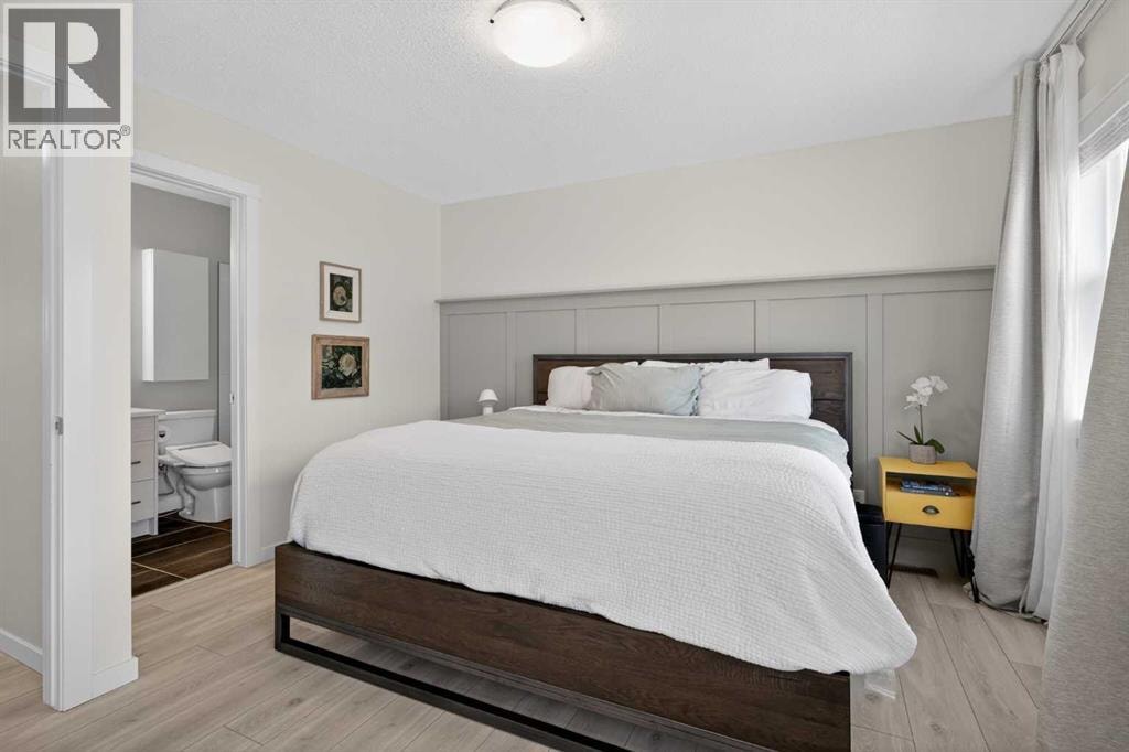 228 Cranbrook Square SE — photo 18
