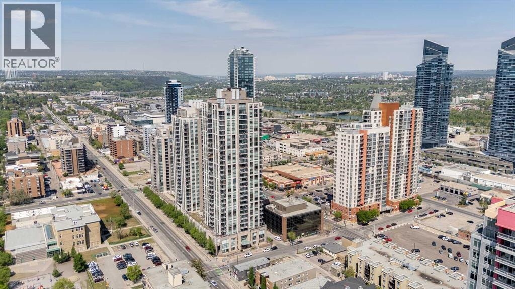 806, 1111 10 Street SW — photo 37