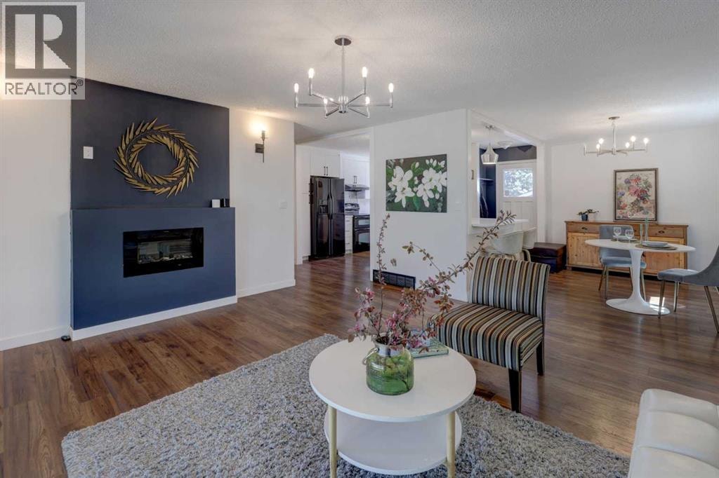 460 Parkridge Crescent SE — photo 4