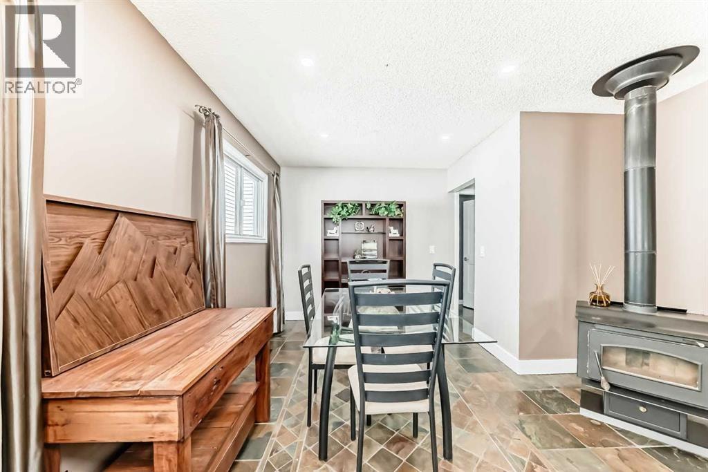 11 Huntstrom Place NE — photo 8