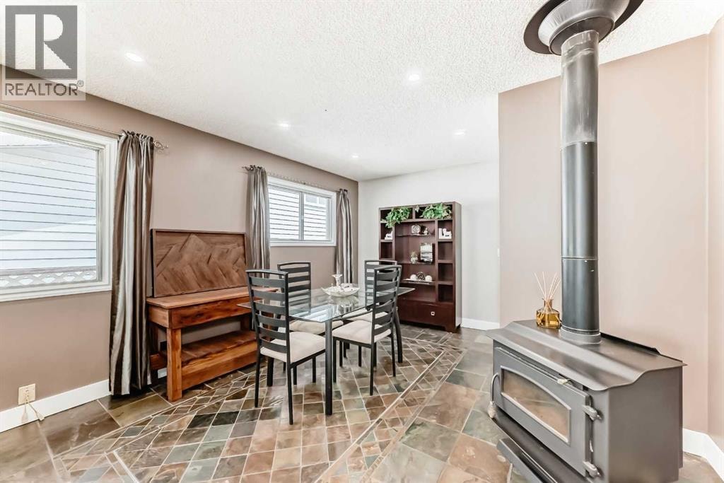 11 Huntstrom Place NE — photo 6