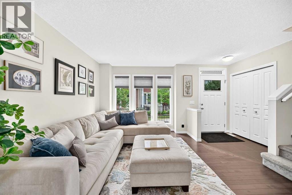 203 Auburn Meadows Walk SE — photo 5