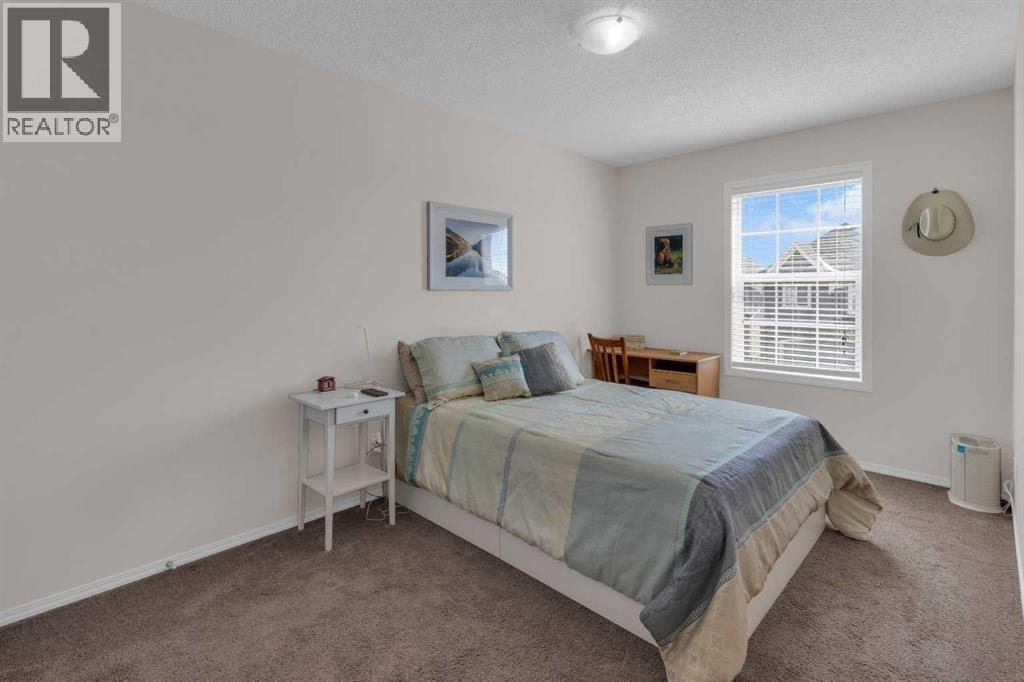 28 Cranarch Crescent SE — photo 18