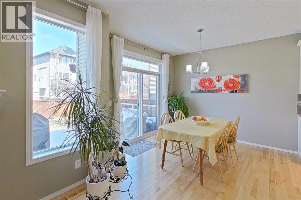 28 Cranarch Crescent SE — photo 6