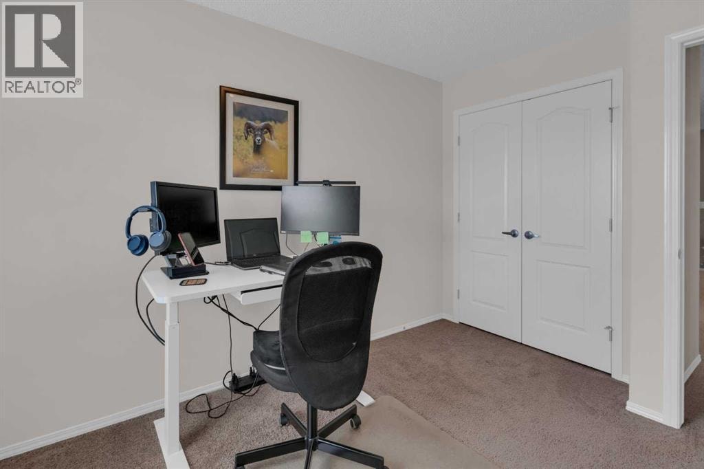 28 Cranarch Crescent SE — photo 20