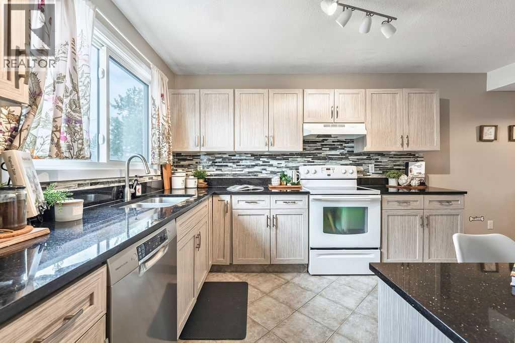 3, 6630 Bowwood Drive NW — photo 11