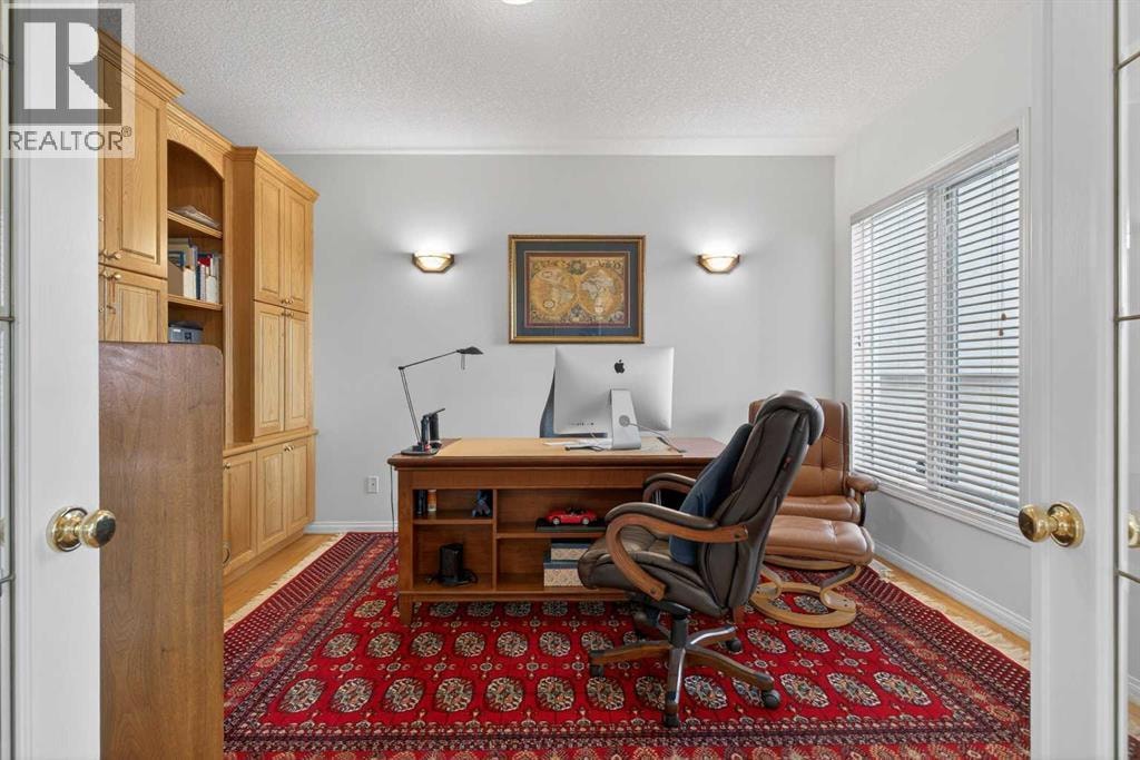 307 Hampstead Way NW — photo 20