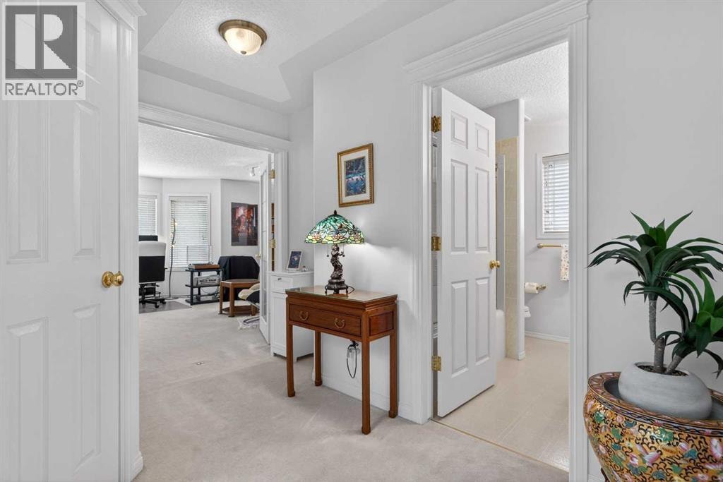 307 Hampstead Way NW — photo 34