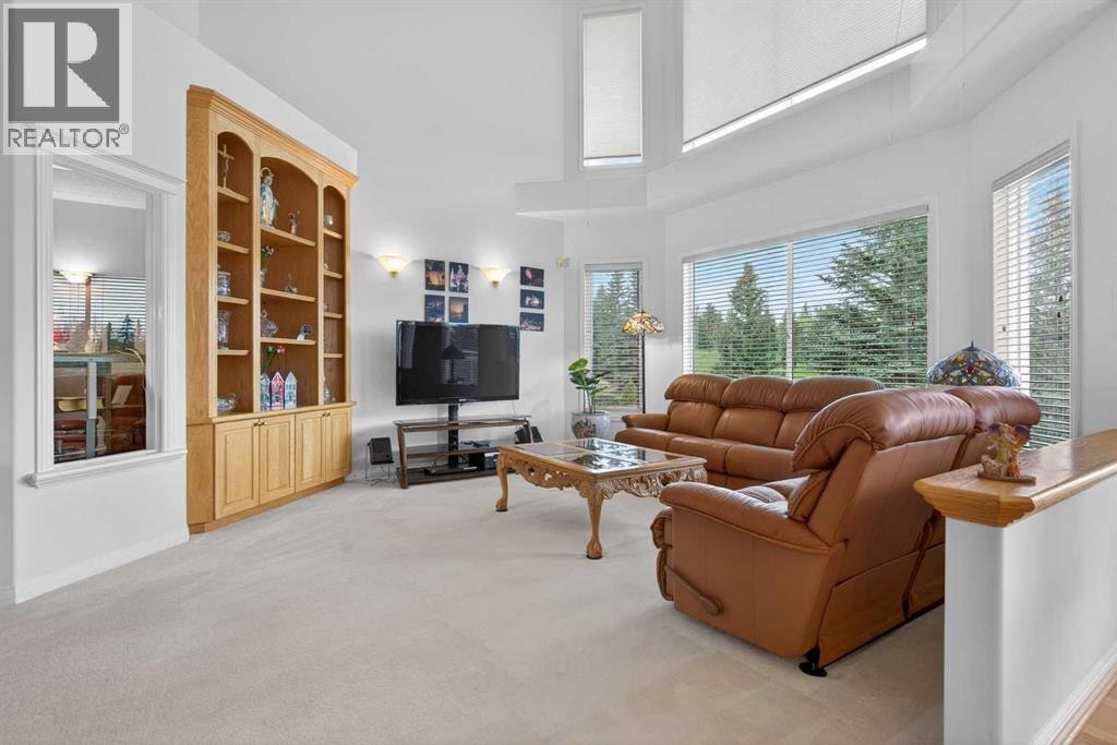 307 Hampstead Way NW — photo 17