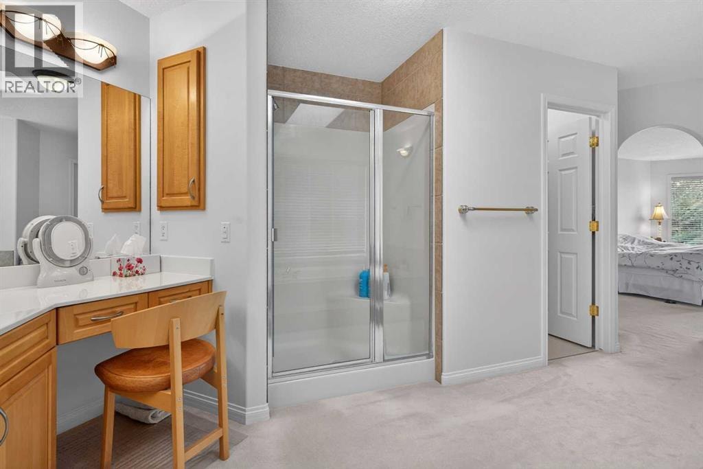 307 Hampstead Way NW — photo 32