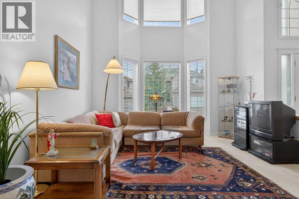 307 Hampstead Way NW — photo 8