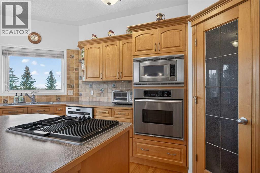 307 Hampstead Way NW — photo 14