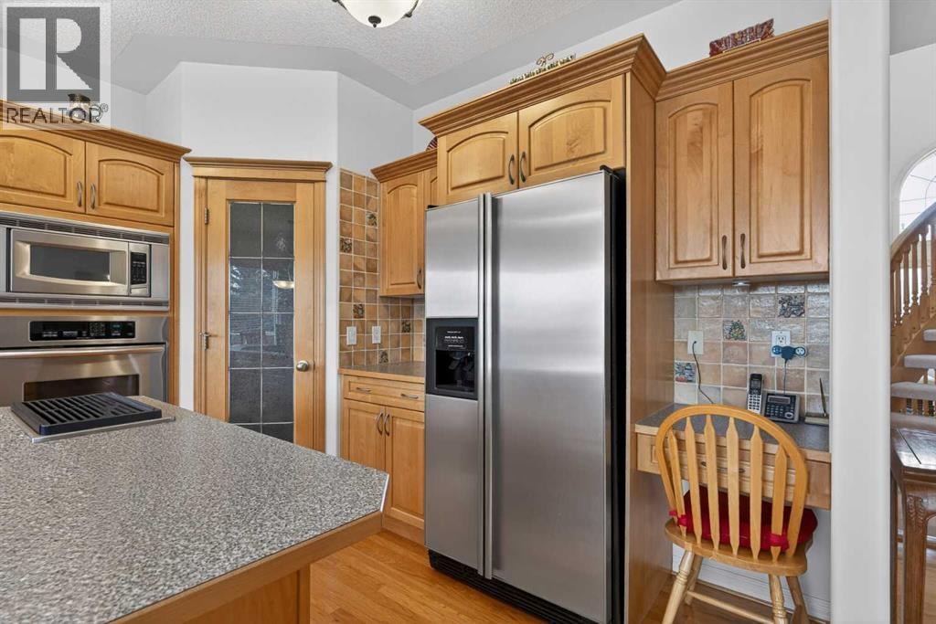 307 Hampstead Way NW — photo 13