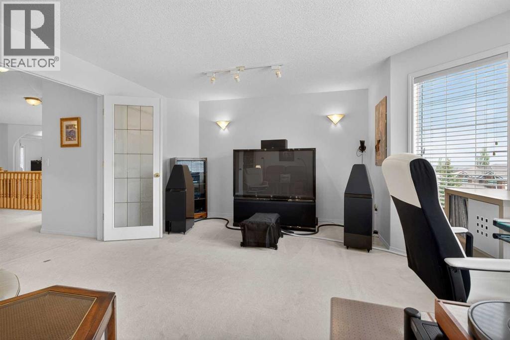 307 Hampstead Way NW — photo 38