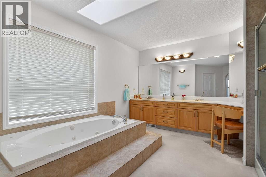 307 Hampstead Way NW — photo 30