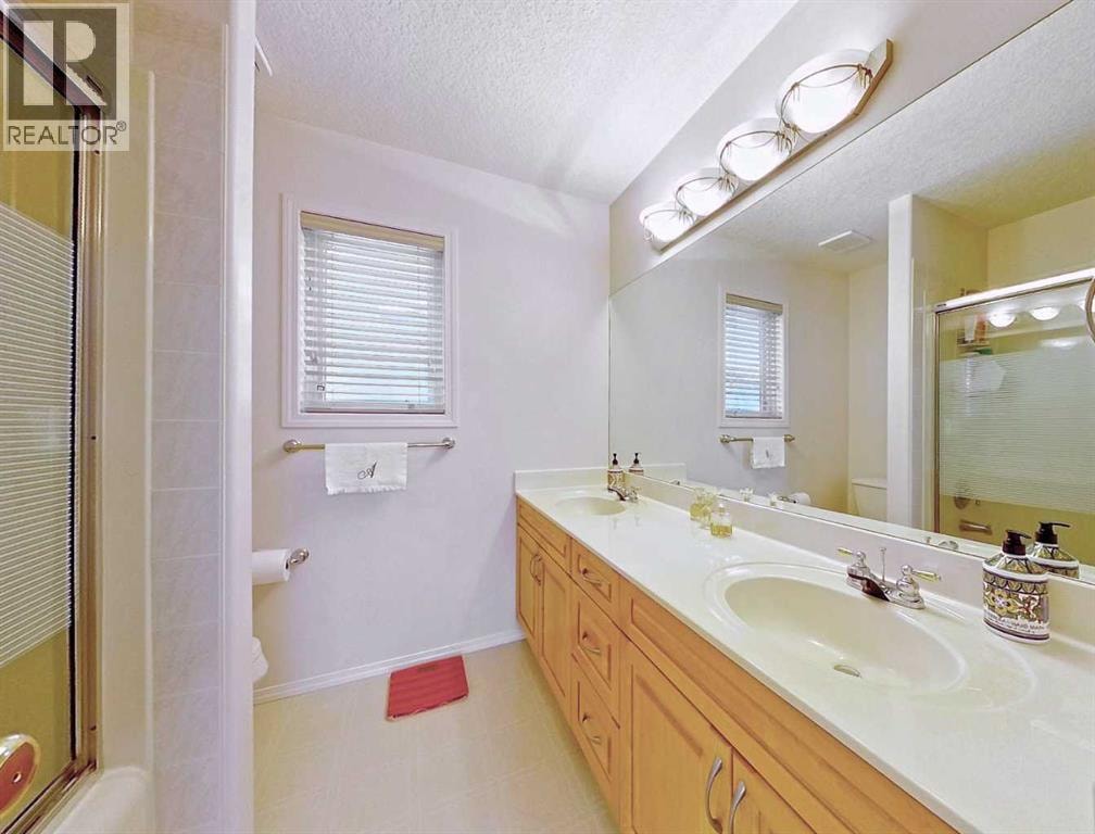 307 Hampstead Way NW — photo 40