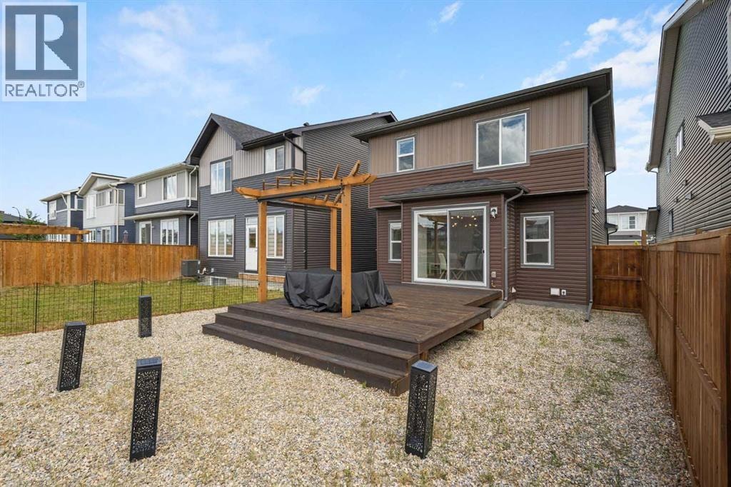 293 Carringsby Way NW — photo 38