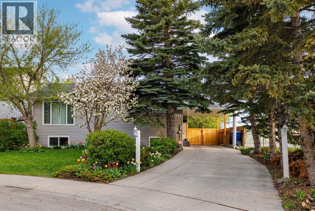 38 Sundance Place SE — photo 2