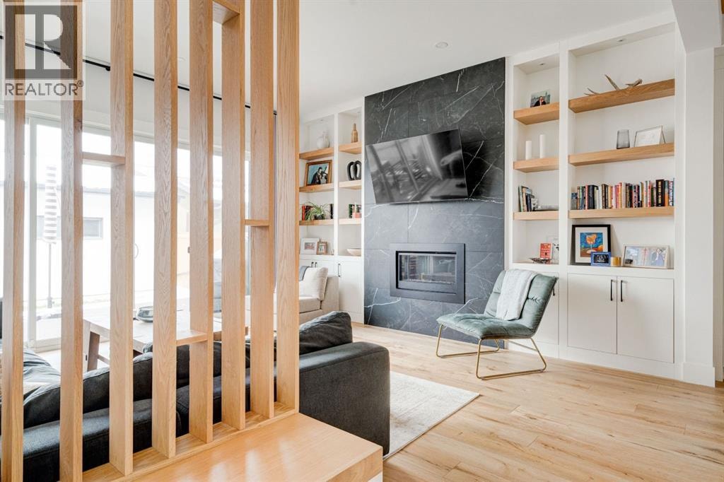 2440 31 Avenue SW — photo 17