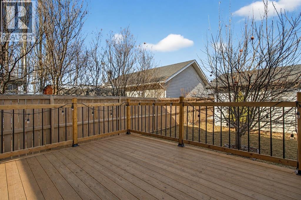 28 Elgin View SE — photo 32