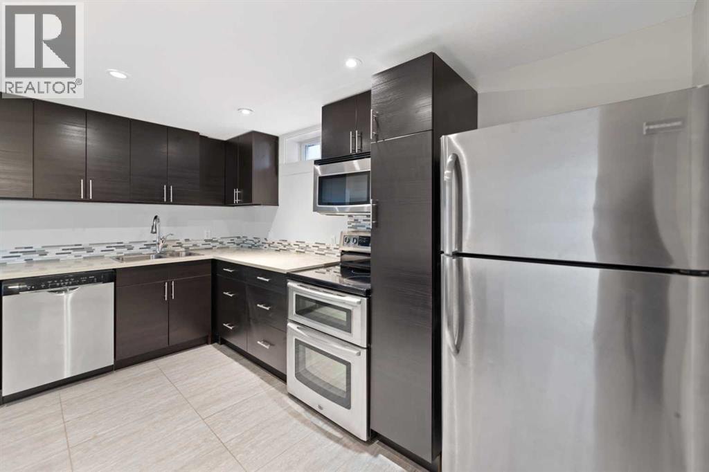 38 Westwood Drive SW — photo 26