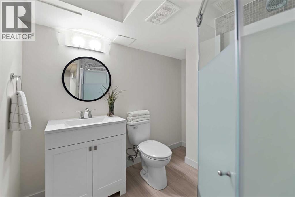 38 Westwood Drive SW — photo 27