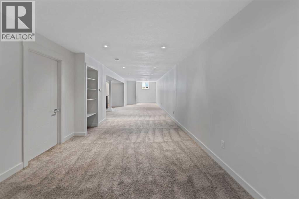 38 Westwood Drive SW — photo 31