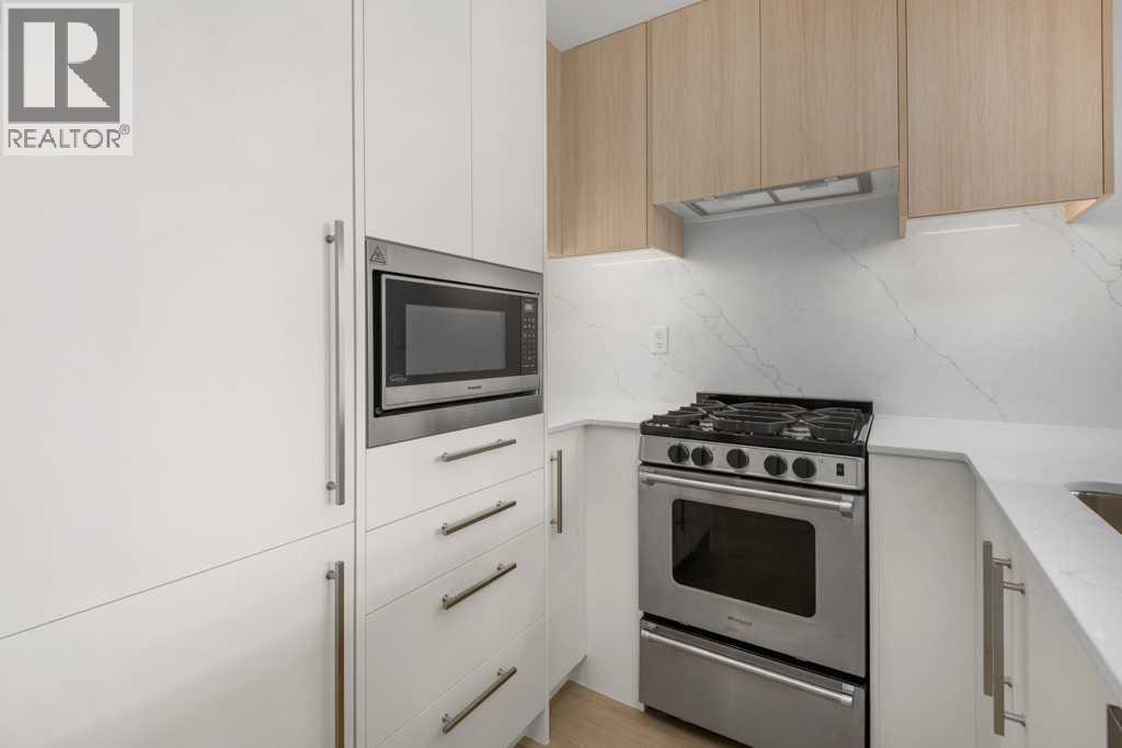 409, 8375 Broadcast Avenue — photo 11