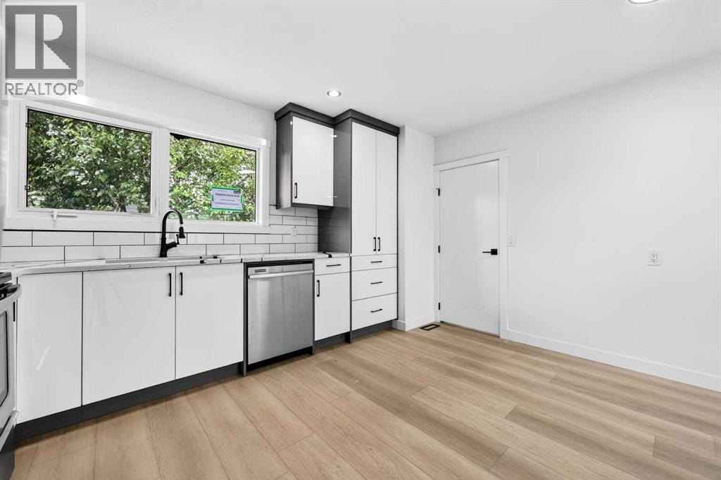 5423 Madigan Drive NE — photo 7