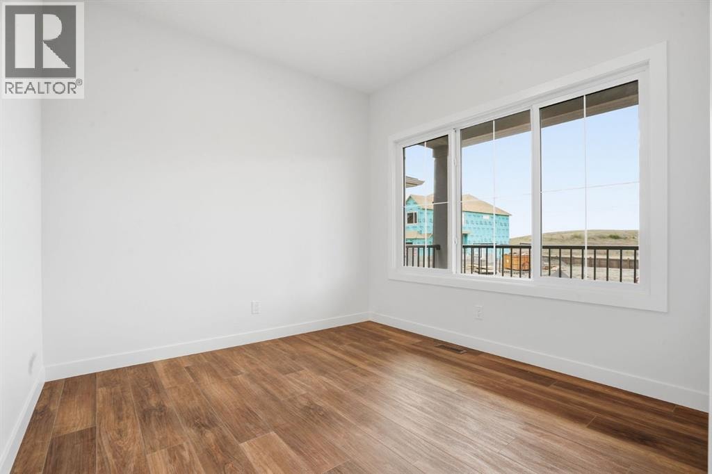 499 Lawthorn Way SE — photo 4