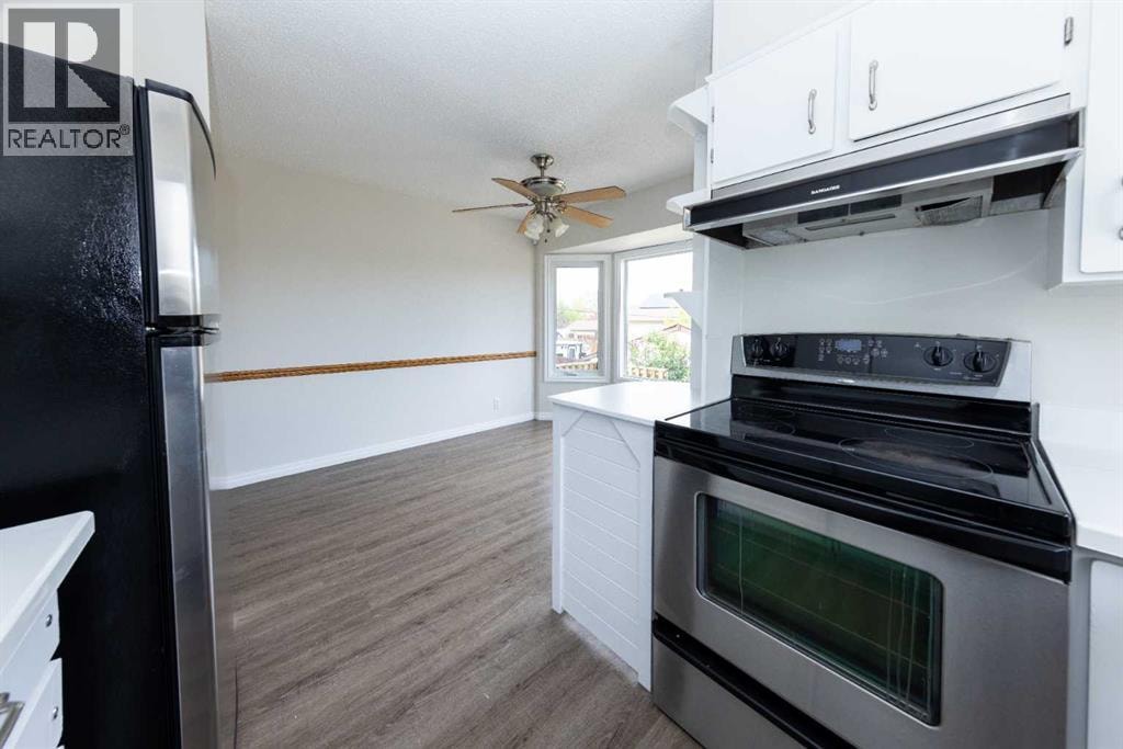1132 Berkley Drive NW — photo 9