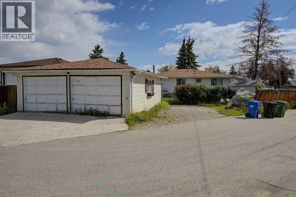 35 Penworth Place SE — photo 7