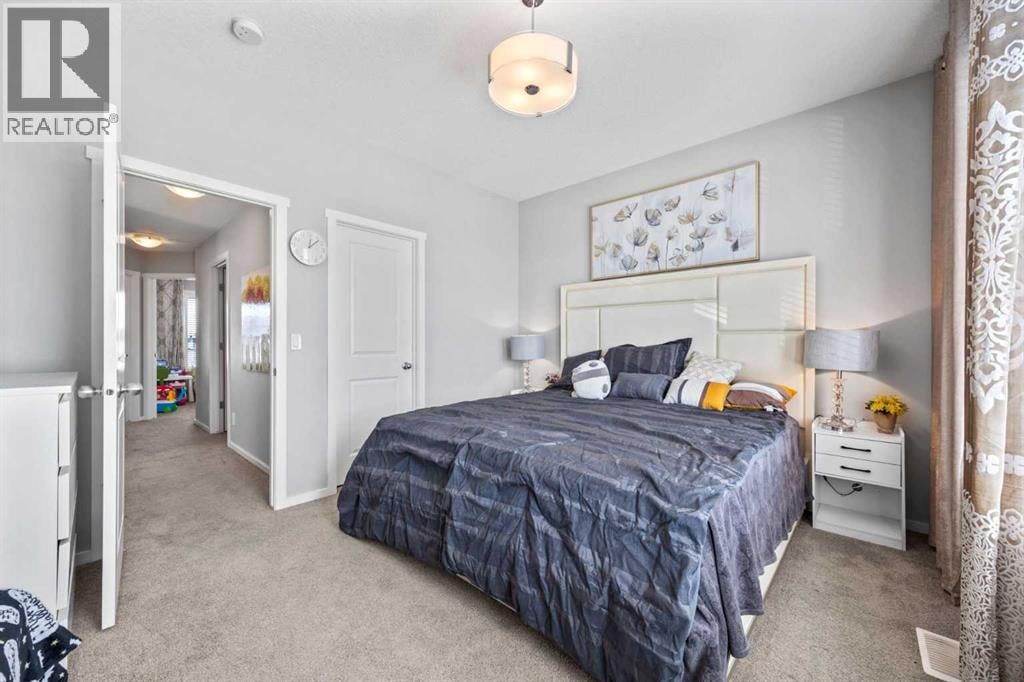 9121 52 Street NE — photo 16