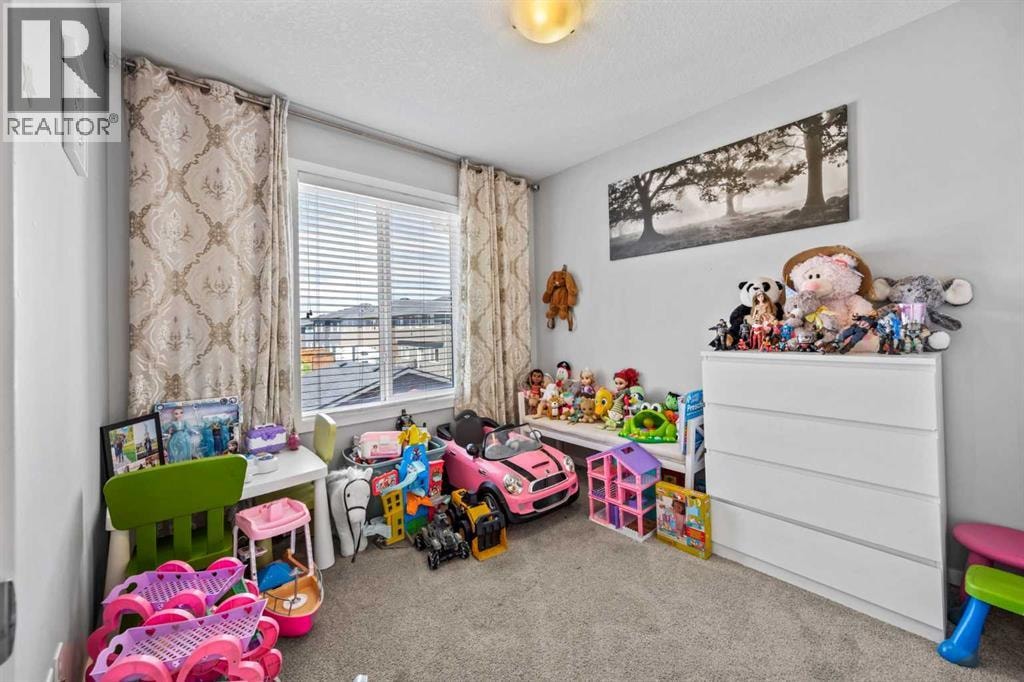 9121 52 Street NE — photo 20
