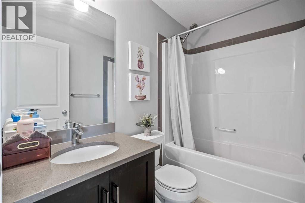 9121 52 Street NE — photo 22